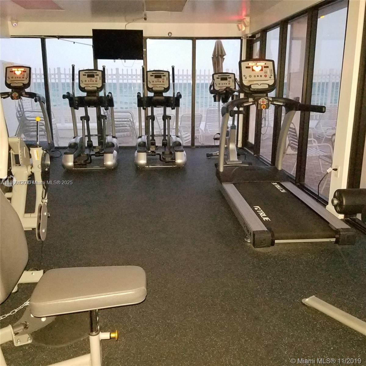 ALEXANDER TOWERS CONDO - Residential Lease