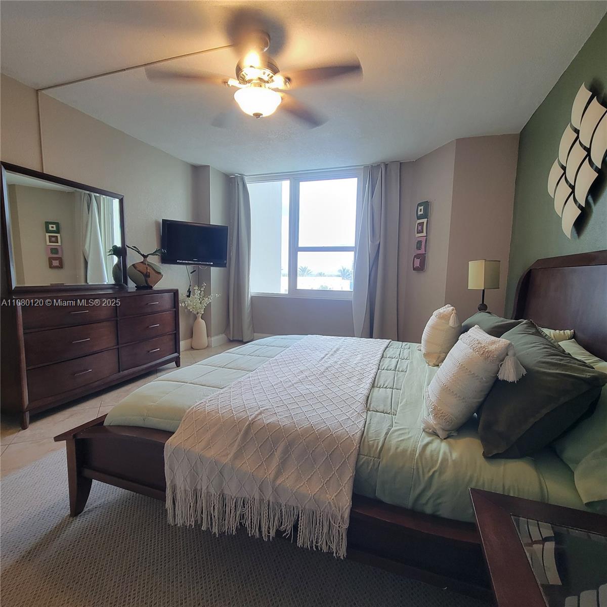 ALEXANDER TOWERS CONDO - Residential Lease