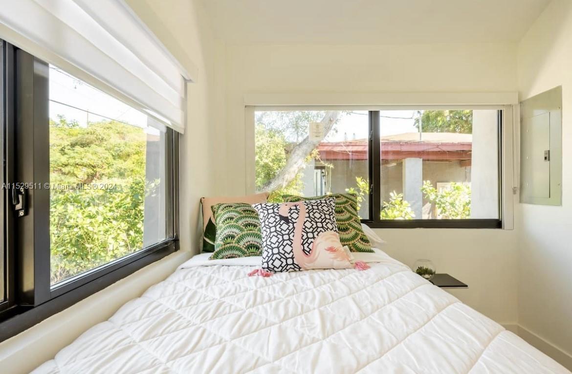 RAILWAY SHOPS ADDN 2ND AM - Residential Lease