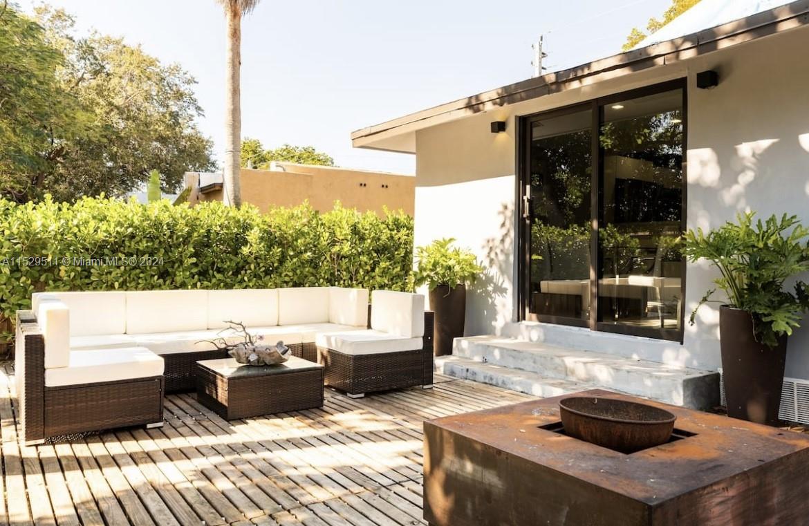 RAILWAY SHOPS ADDN 2ND AM - Residential Lease