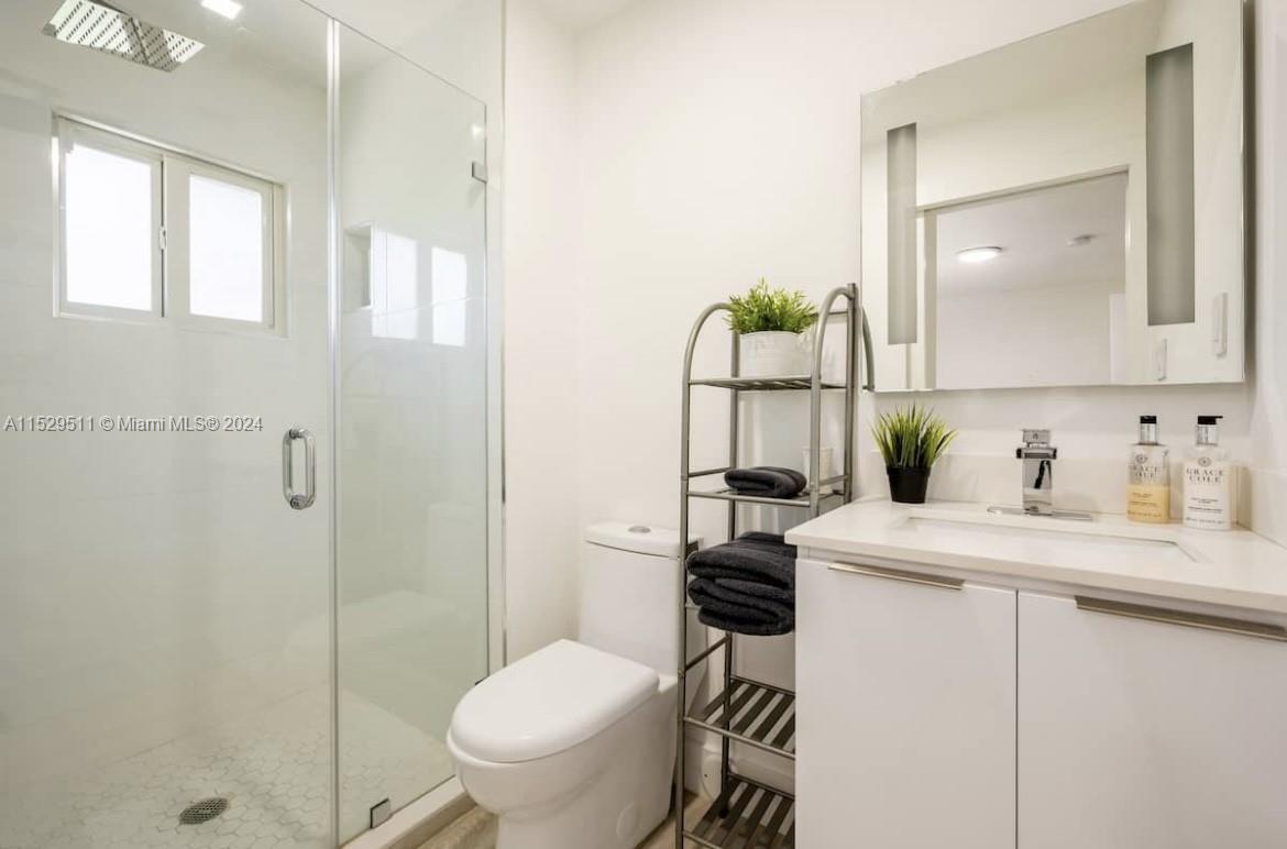 RAILWAY SHOPS ADDN 2ND AM - Residential Lease