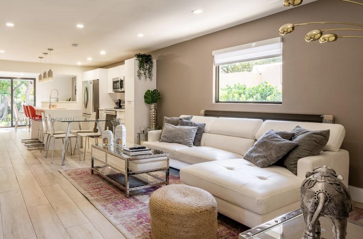 RAILWAY SHOPS ADDN 2ND AM - Residential Lease