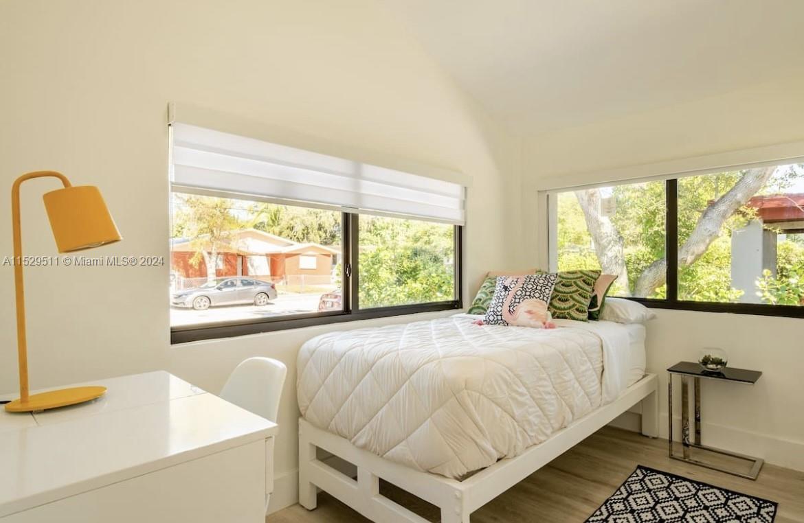 RAILWAY SHOPS ADDN 2ND AM - Residential Lease