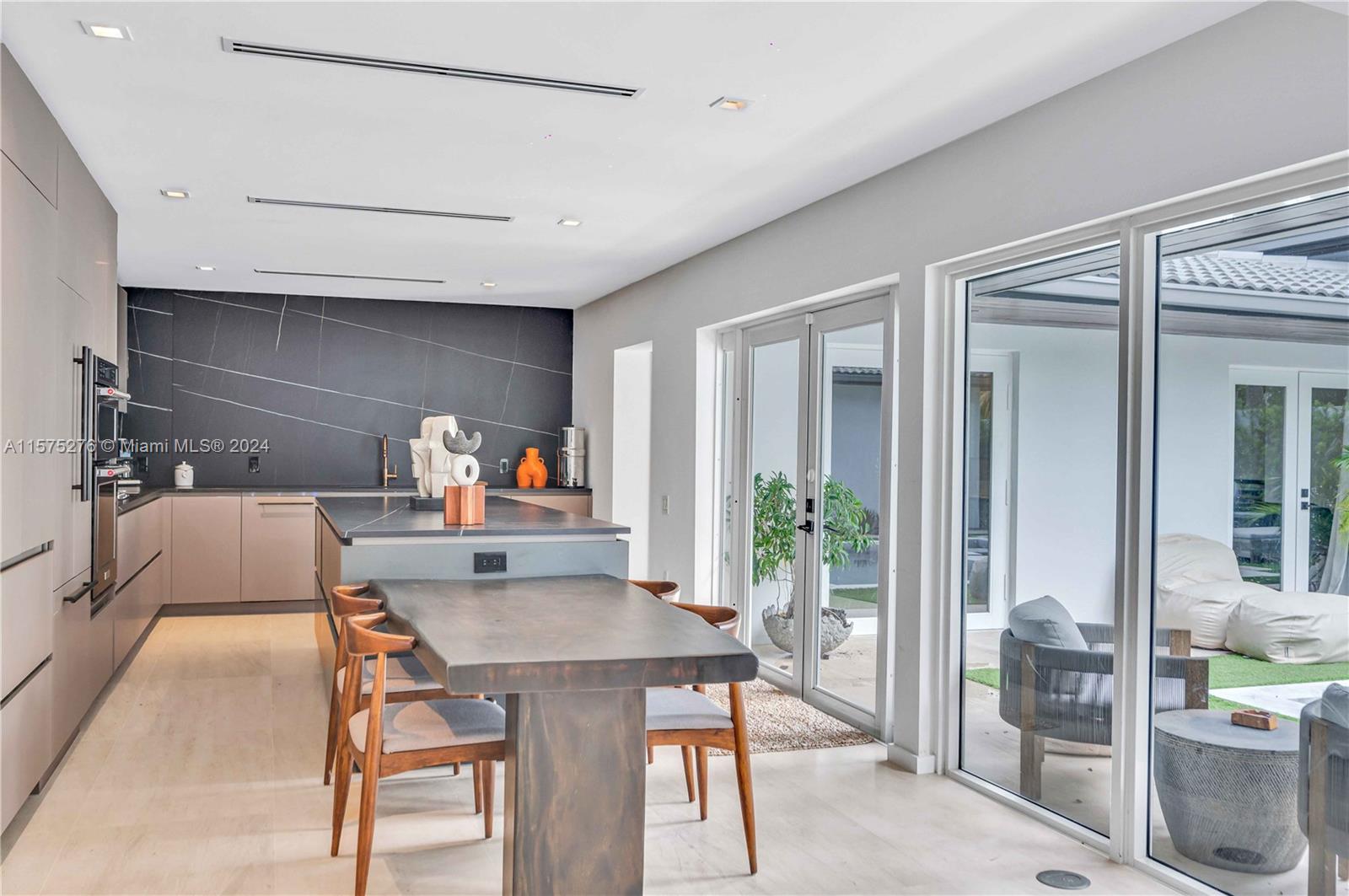 FAIRHAVEN - Residential