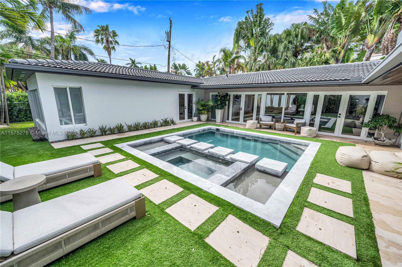 FAIRHAVEN - Residential