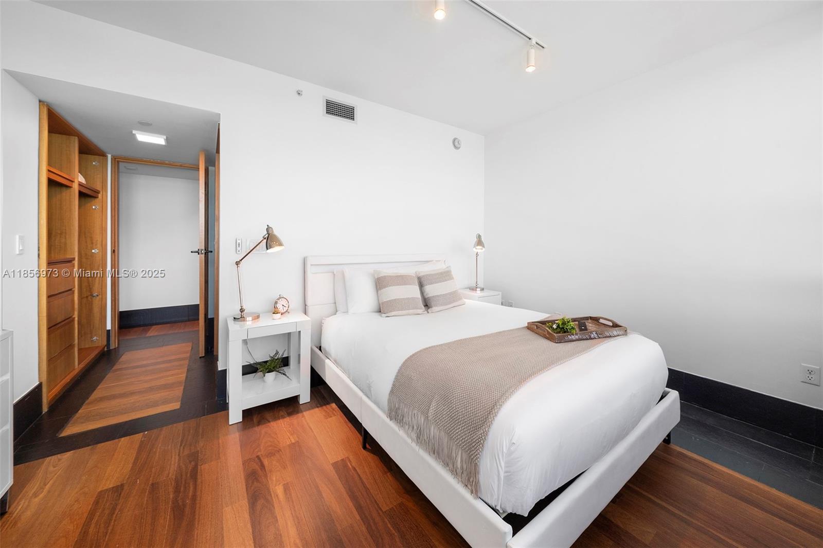 SETAI RESORT & RESIDENCES - Residential Lease