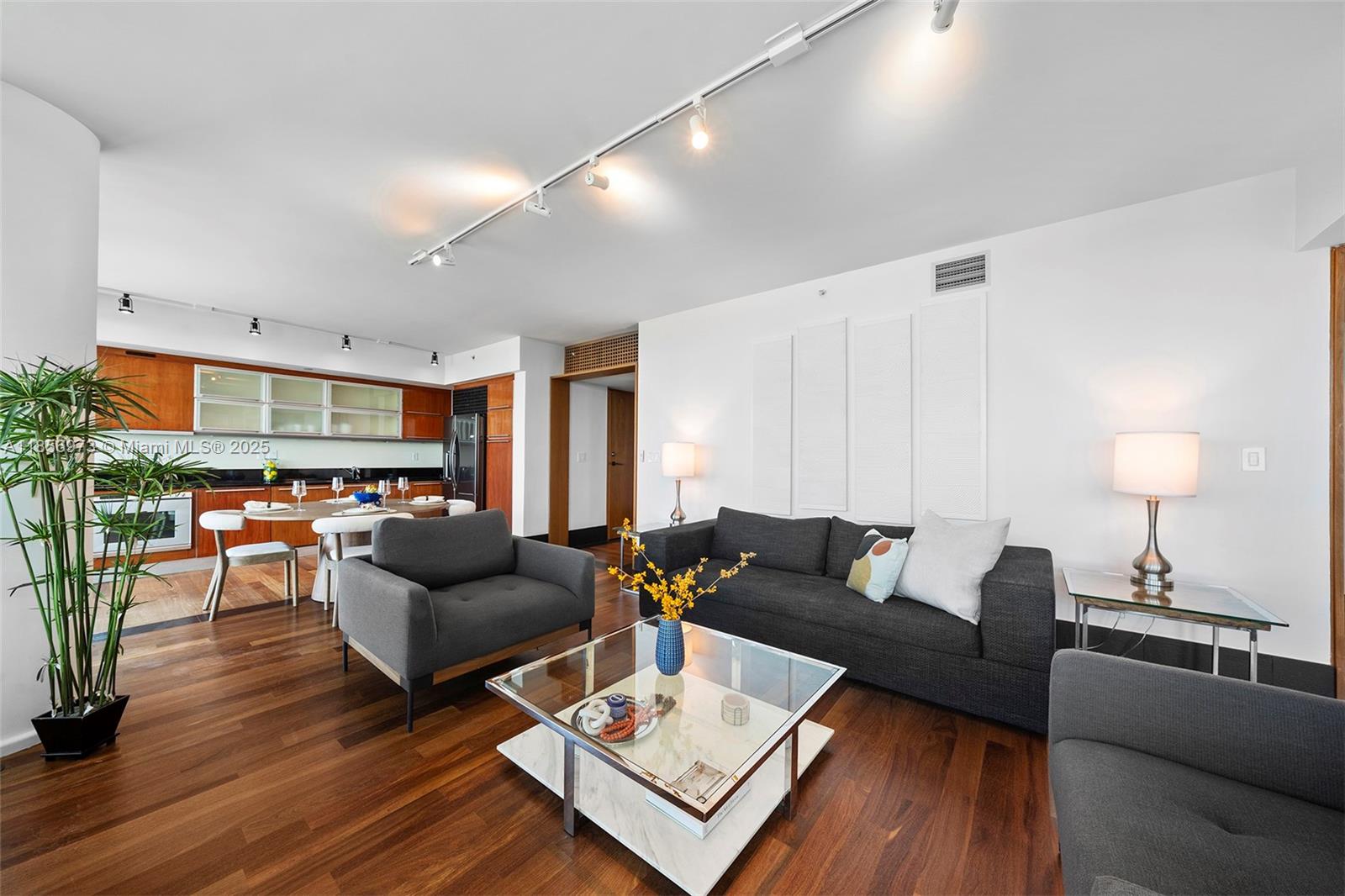 SETAI RESORT & RESIDENCES - Residential Lease