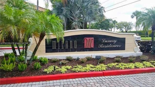 Rental Property at 1733 Village Blvd Blvd 112, West Palm Beach, Palm Beach County, Florida - Bedrooms: 3 
Bathrooms: 3  - $2,500 MO.