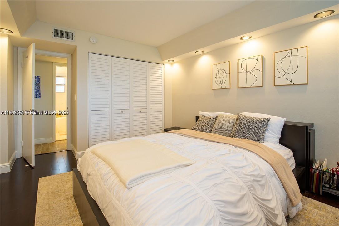 NOVA GARDENS CONDO - Residential Lease