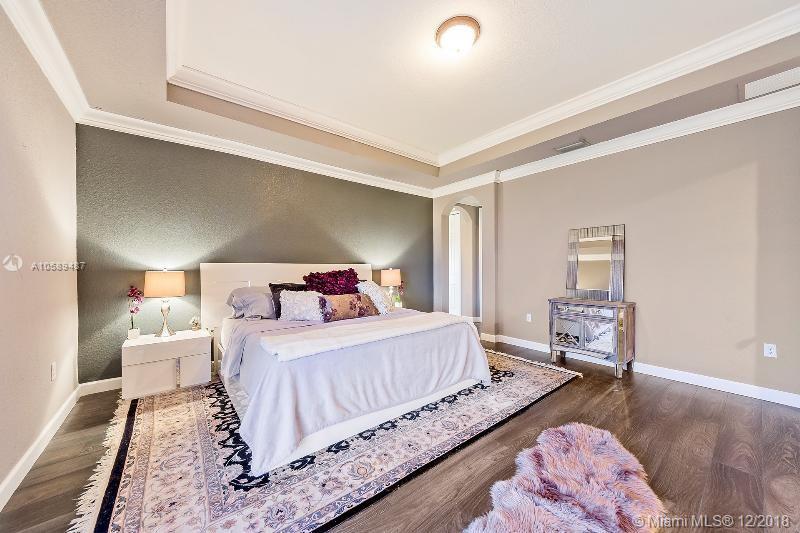 CUTLER CAY - Residential