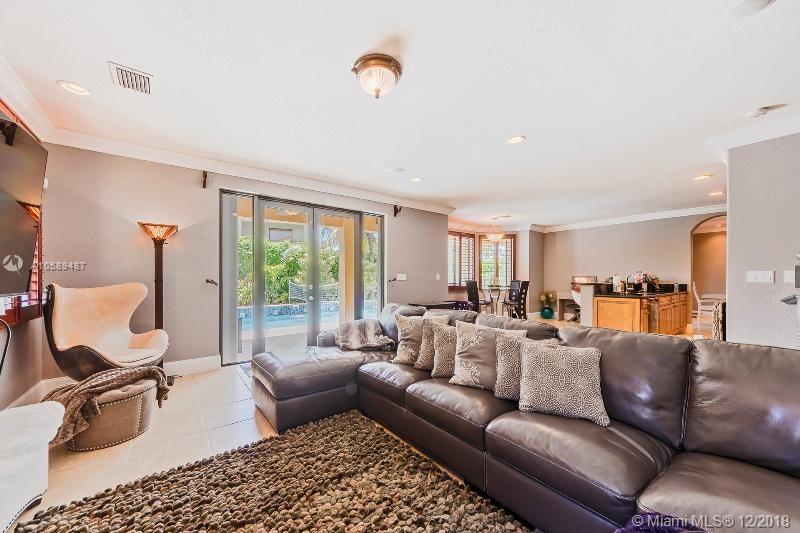 CUTLER CAY - Residential