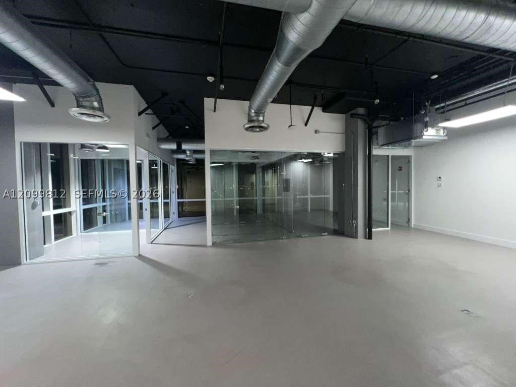 20200 W Dixie Hwy 1008