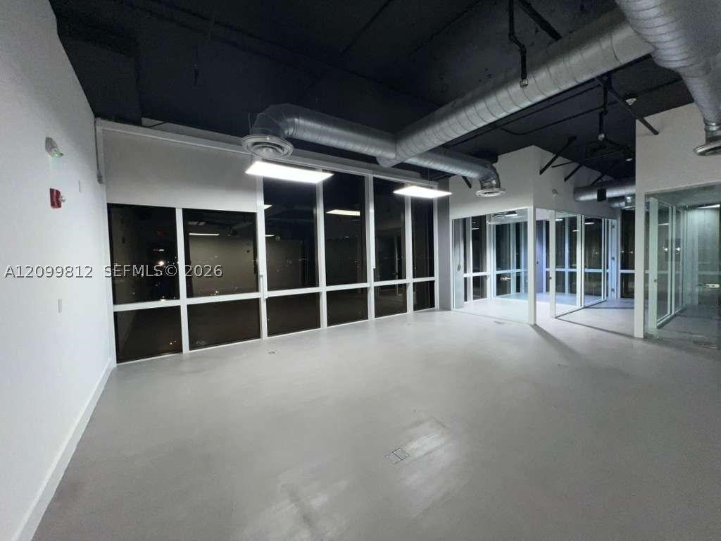 20200 W Dixie Hwy 1008