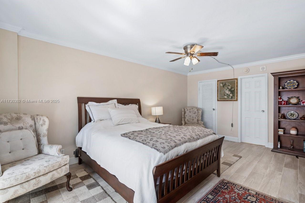 EAST POINT TOWERS CONDO - Residential