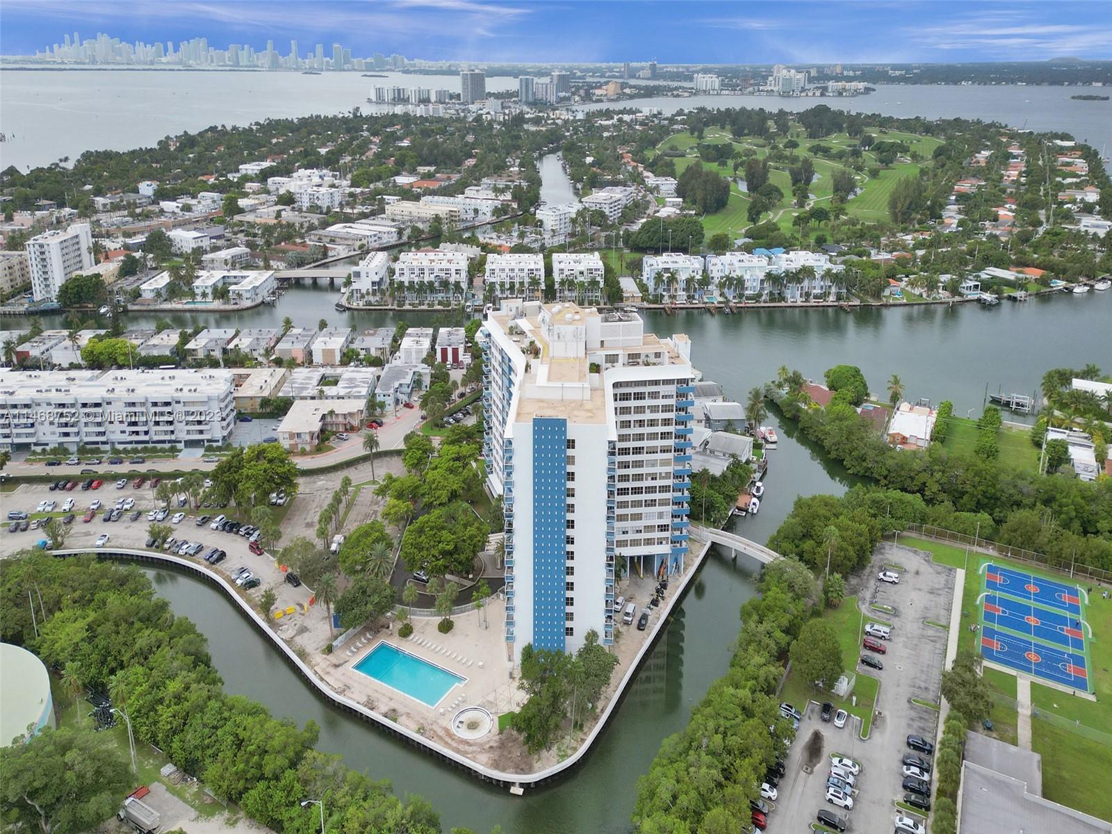 PARKVIEW POINT CONDO - Residential