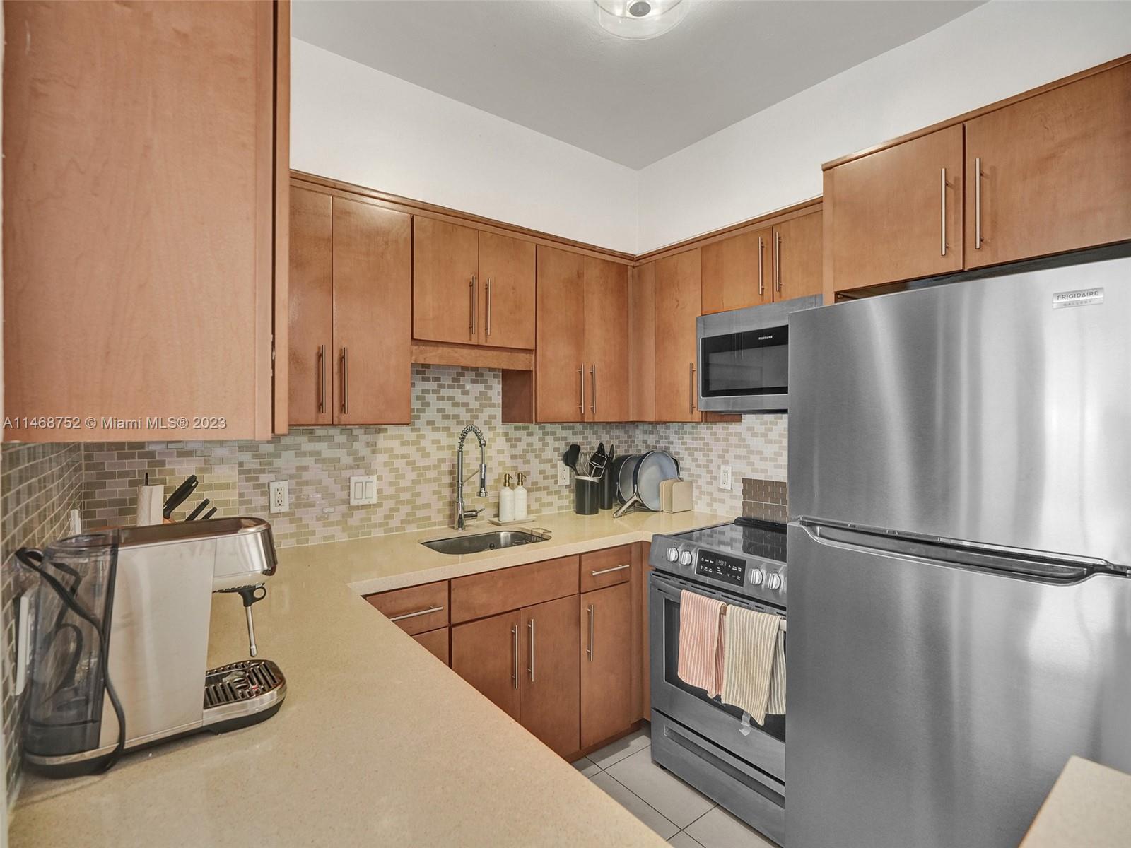 PARKVIEW POINT CONDO - Residential