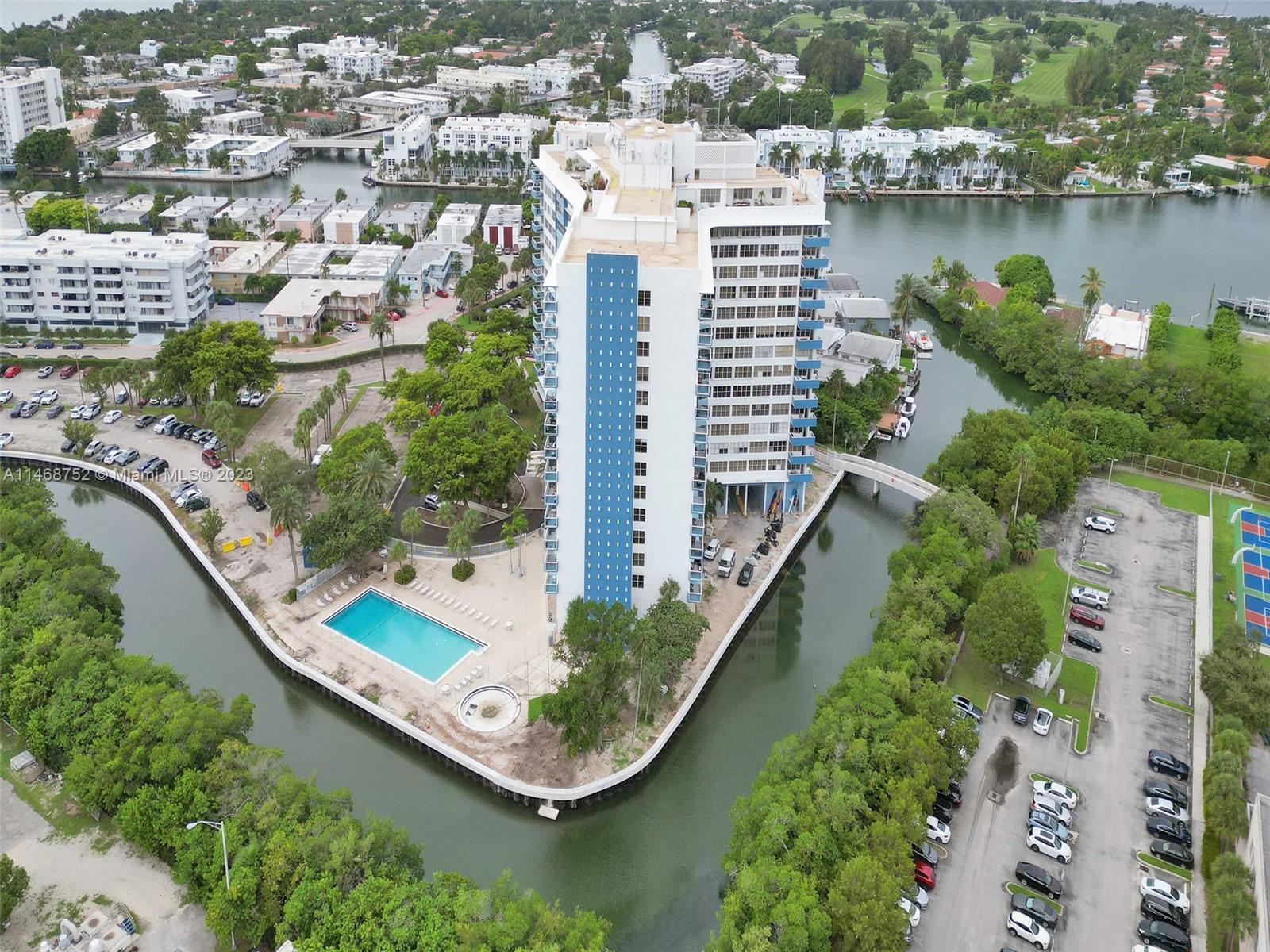 PARKVIEW POINT CONDO - Residential