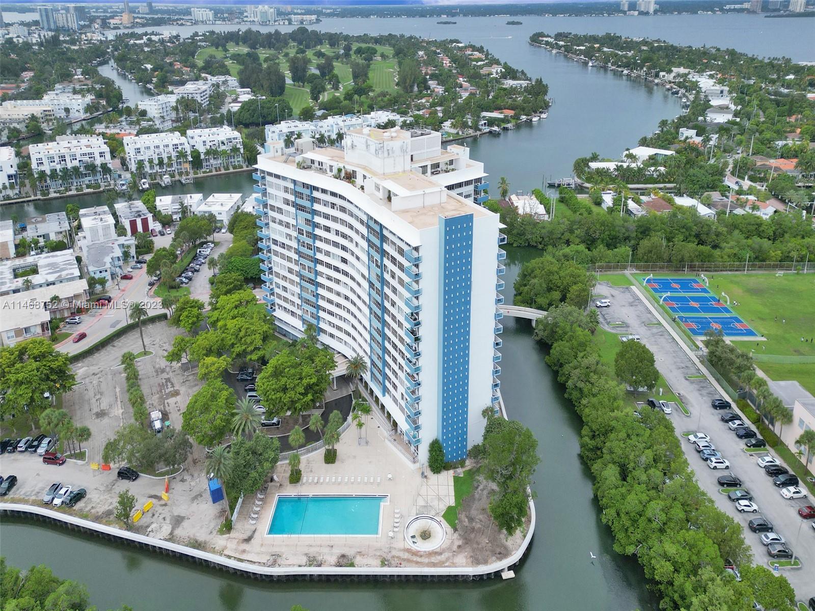 PARKVIEW POINT CONDO - Residential