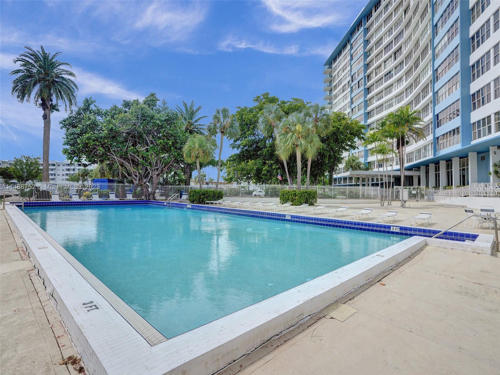 PARKVIEW POINT CONDO - Residential