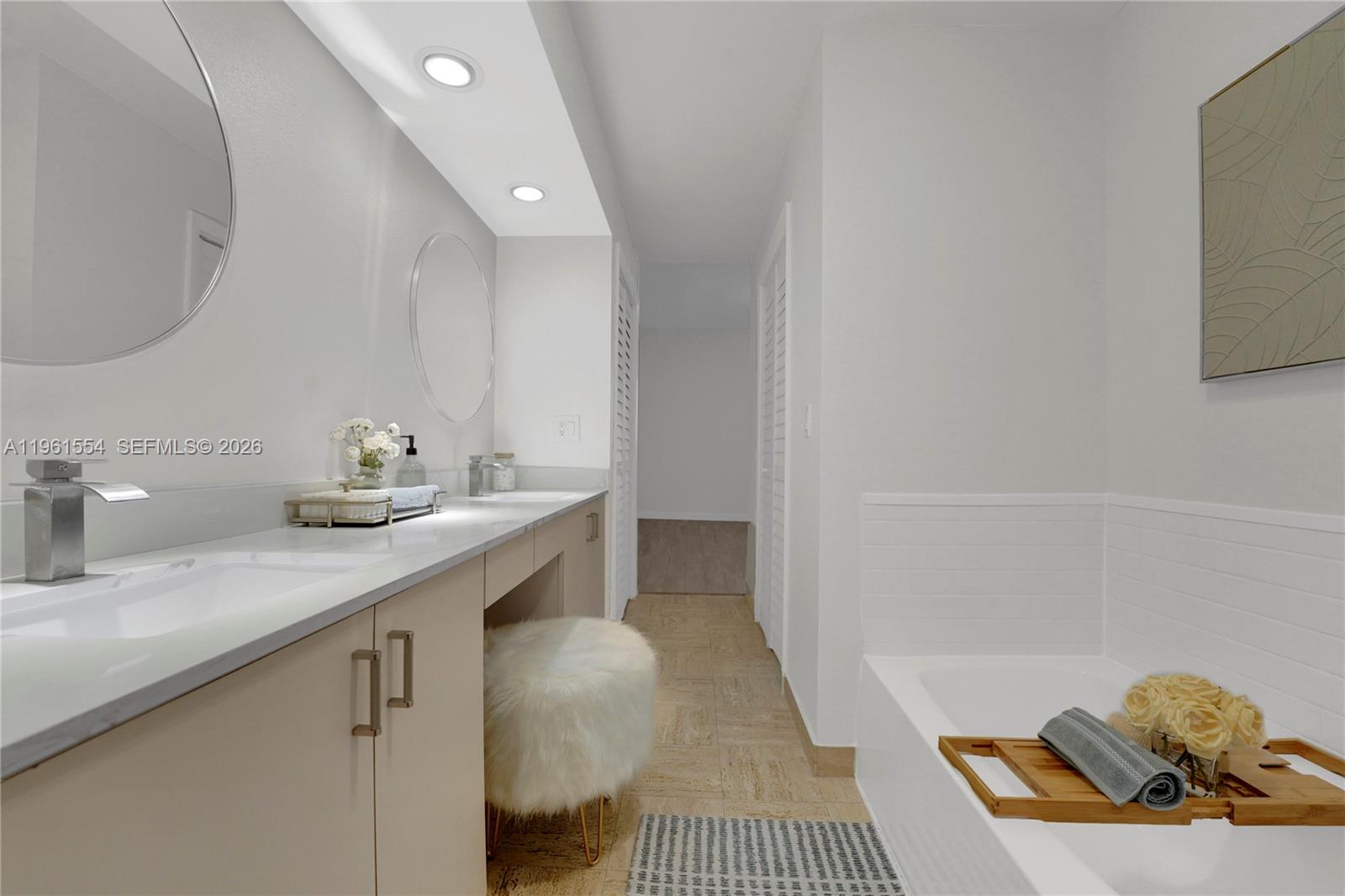 LA PAZ AT BOCA POINTE - Residential