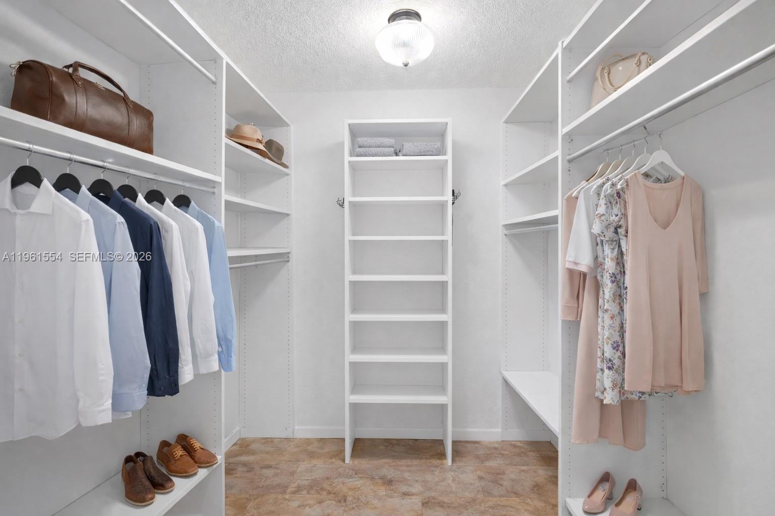 LA PAZ AT BOCA POINTE - Residential