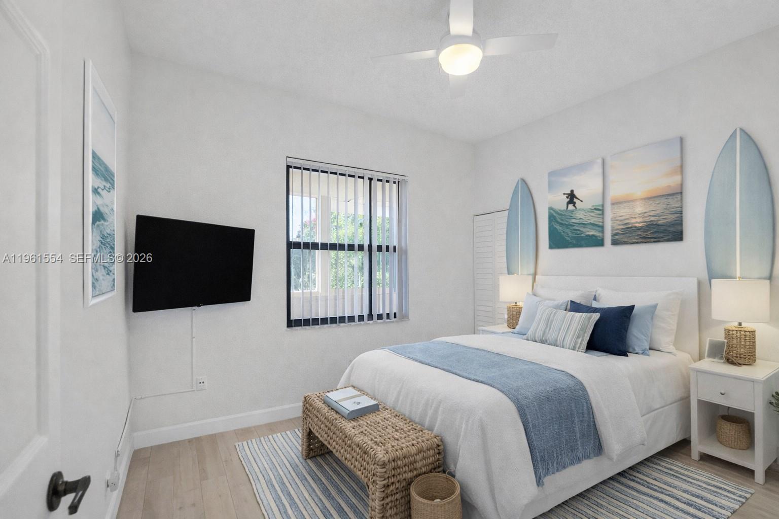 LA PAZ AT BOCA POINTE - Residential