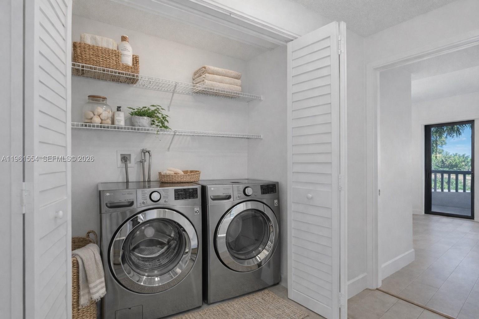 LA PAZ AT BOCA POINTE - Residential