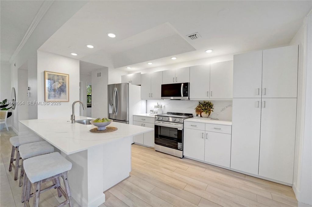Photo of 7460 La Paz Blvd #202, Boca Raton, FL 33433 (MLS # A11961554)