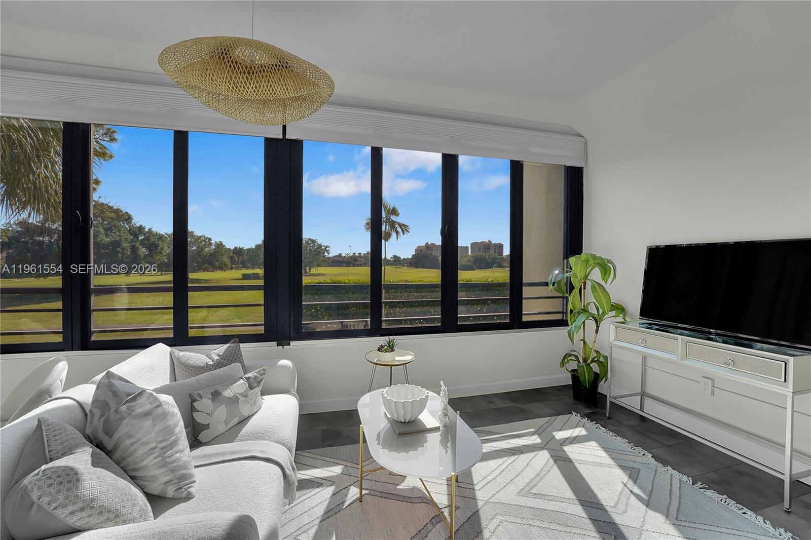 7460 La Paz Blvd 202