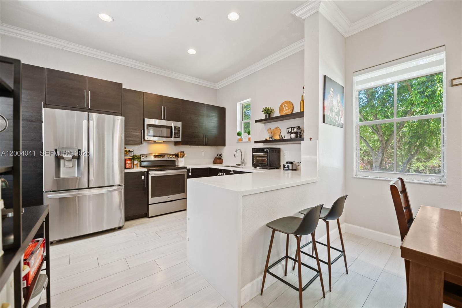 COURTYARDS THREE CONDO - Residential