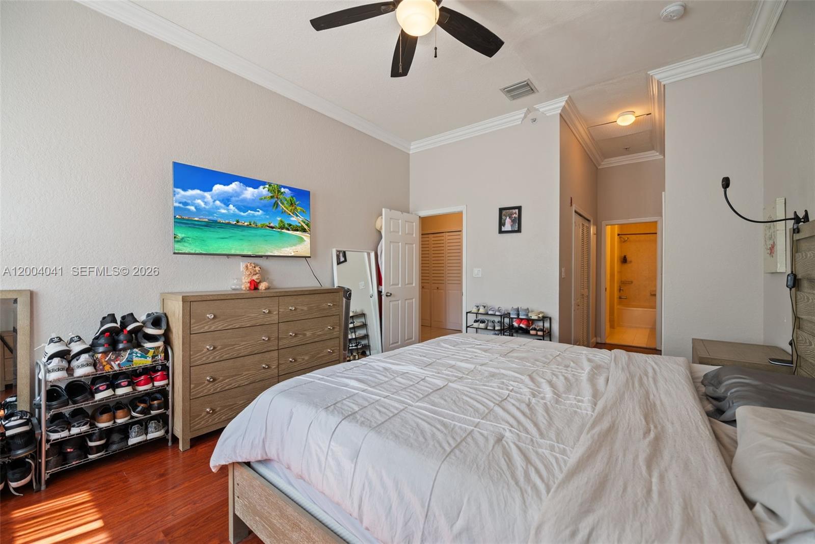 COURTYARDS THREE CONDO - Residential