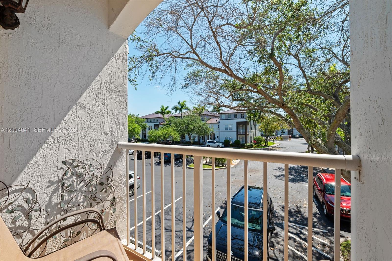COURTYARDS THREE CONDO - Residential