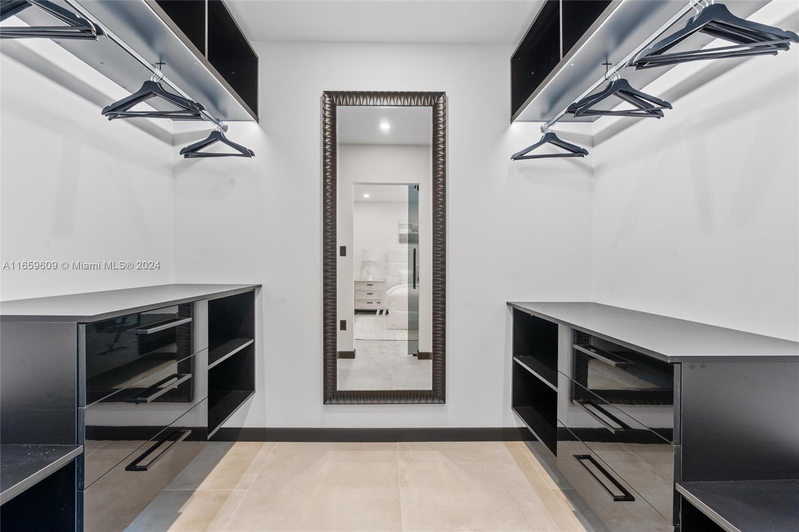 ENCHANTED LAKE SEC 3 - Residential