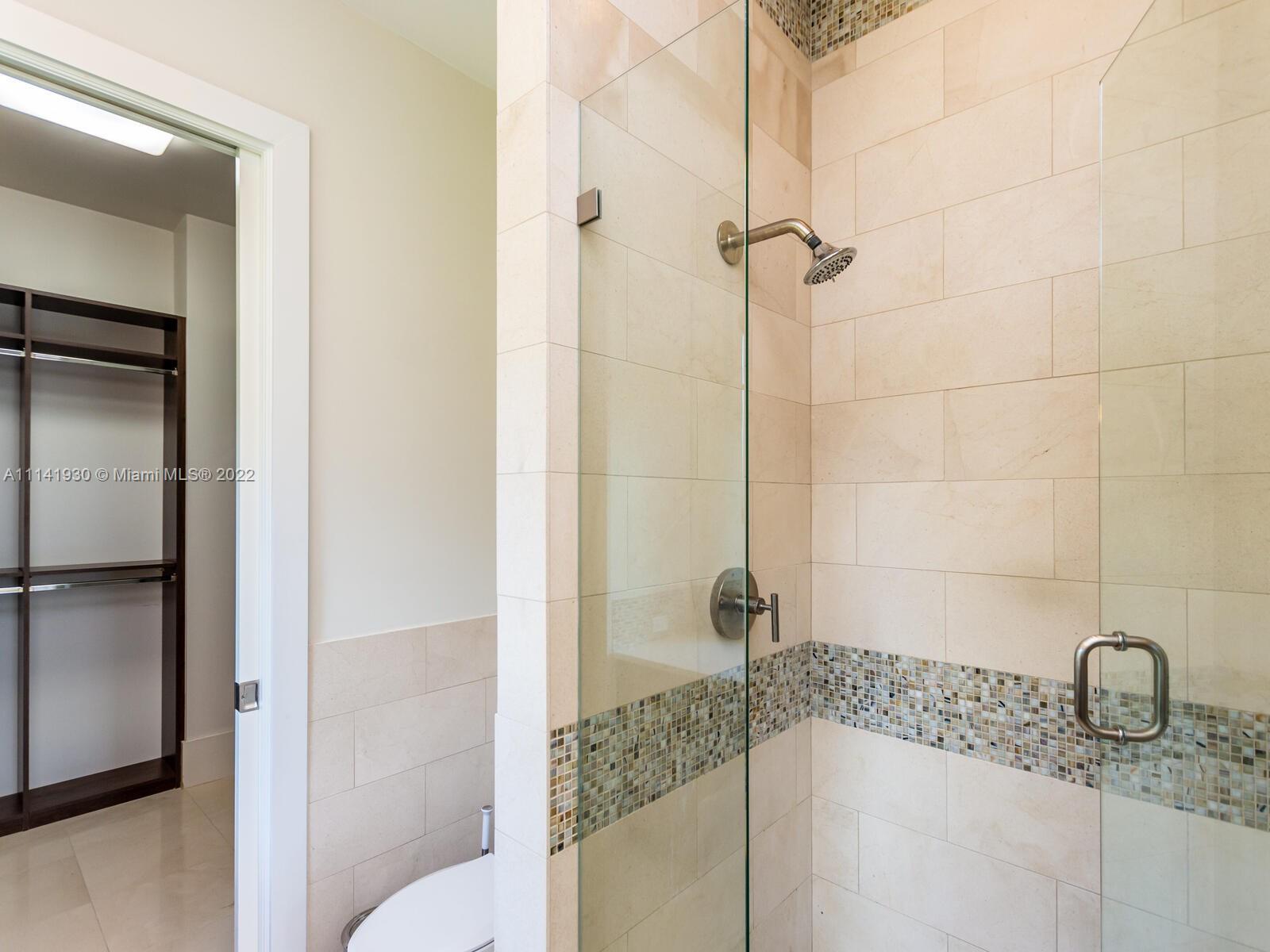 COLLINS ACRES - Residential