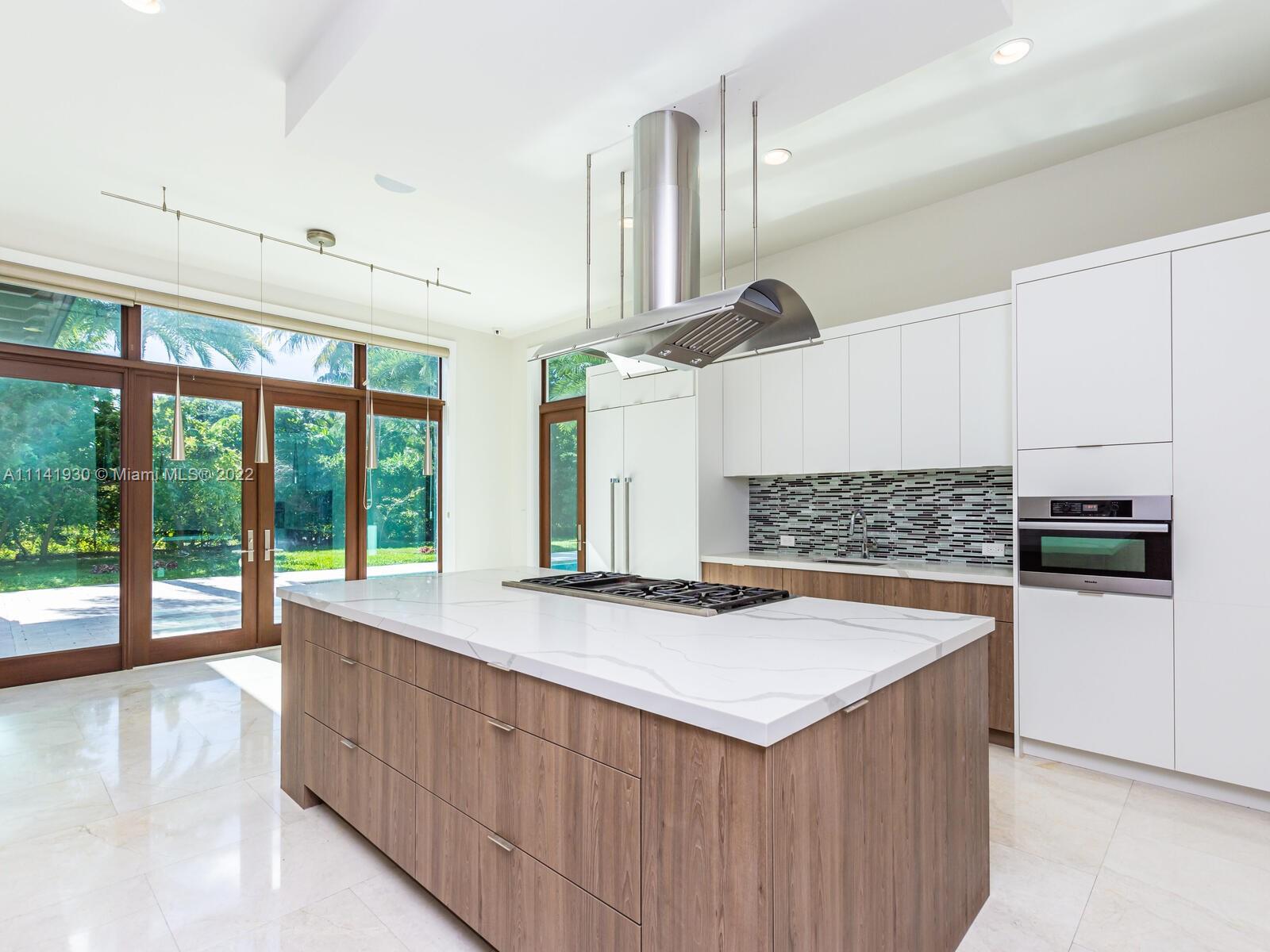 COLLINS ACRES - Residential