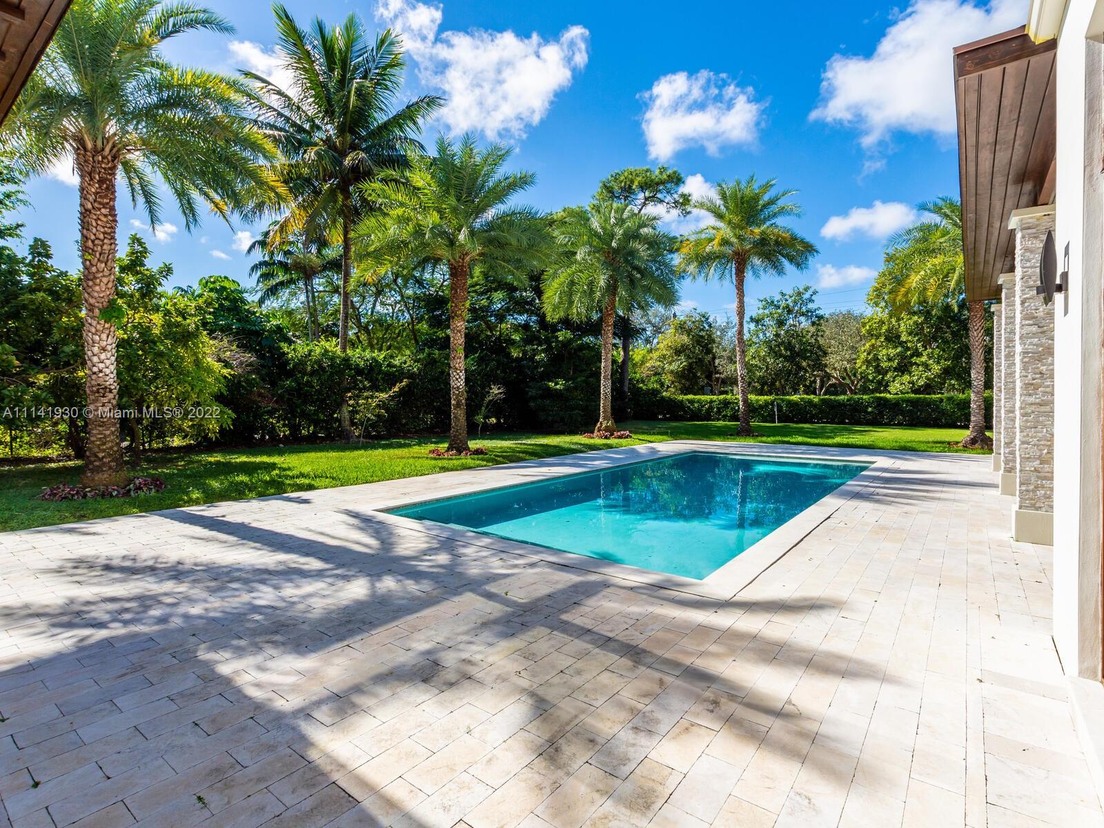 COLLINS ACRES - Residential