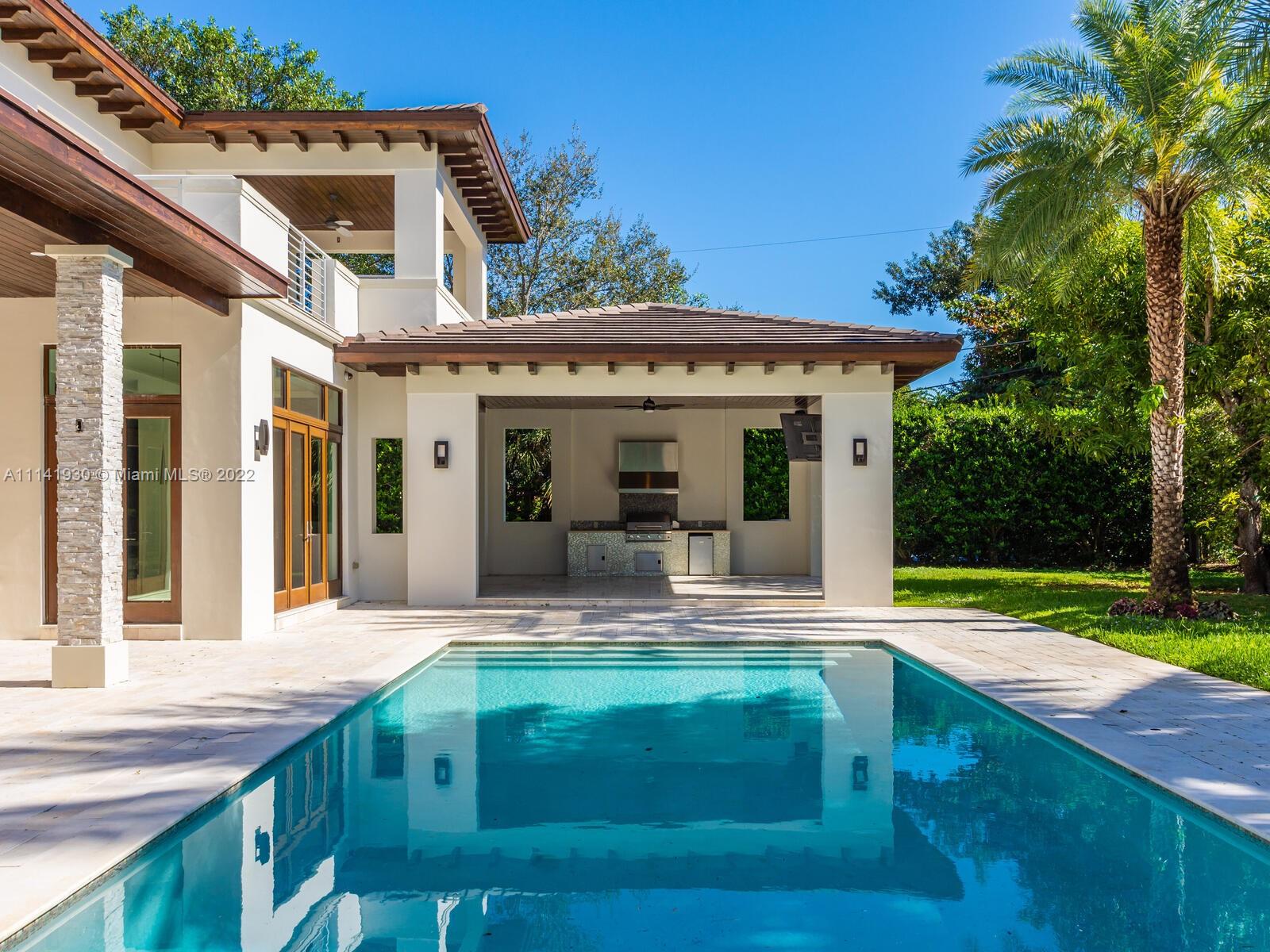 COLLINS ACRES - Residential