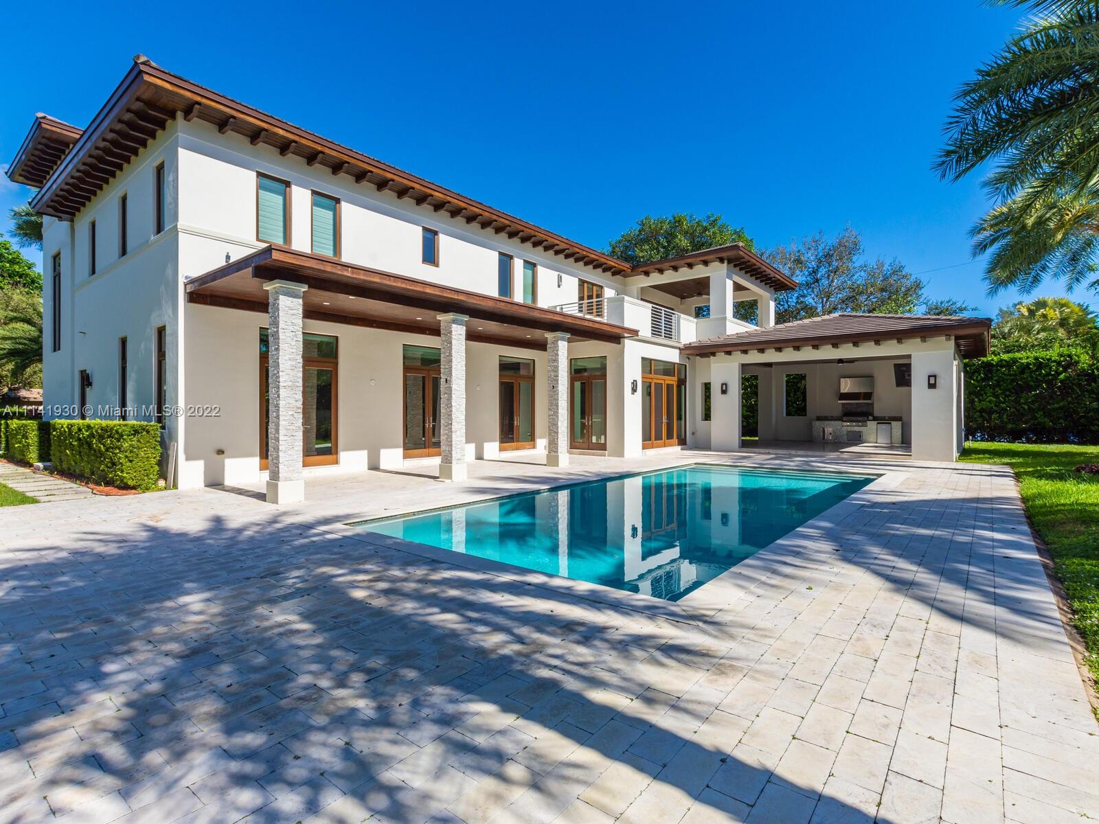 COLLINS ACRES - Residential