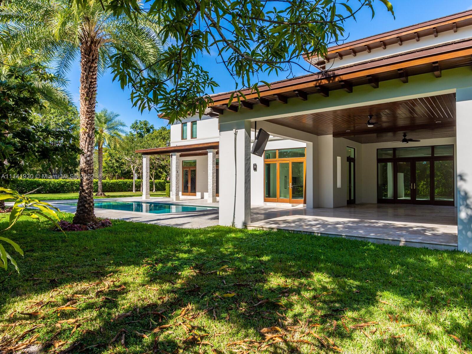 COLLINS ACRES - Residential