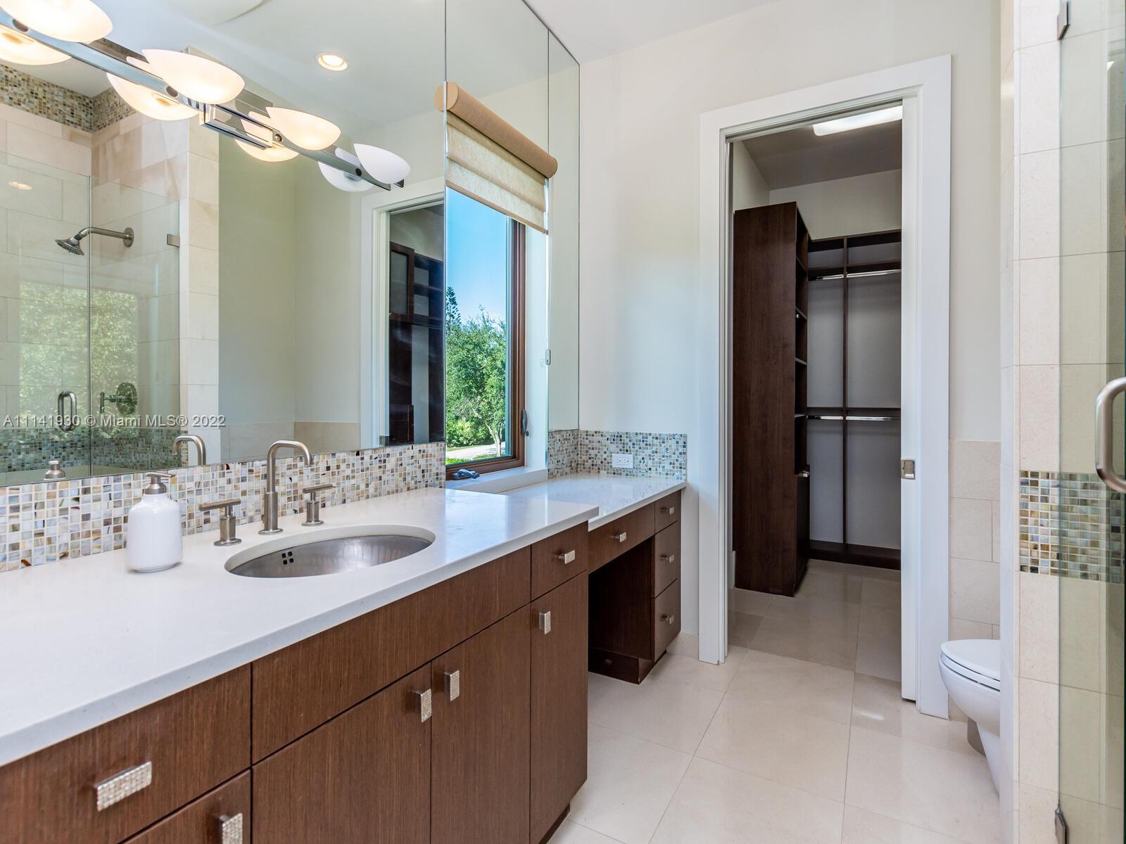 COLLINS ACRES - Residential