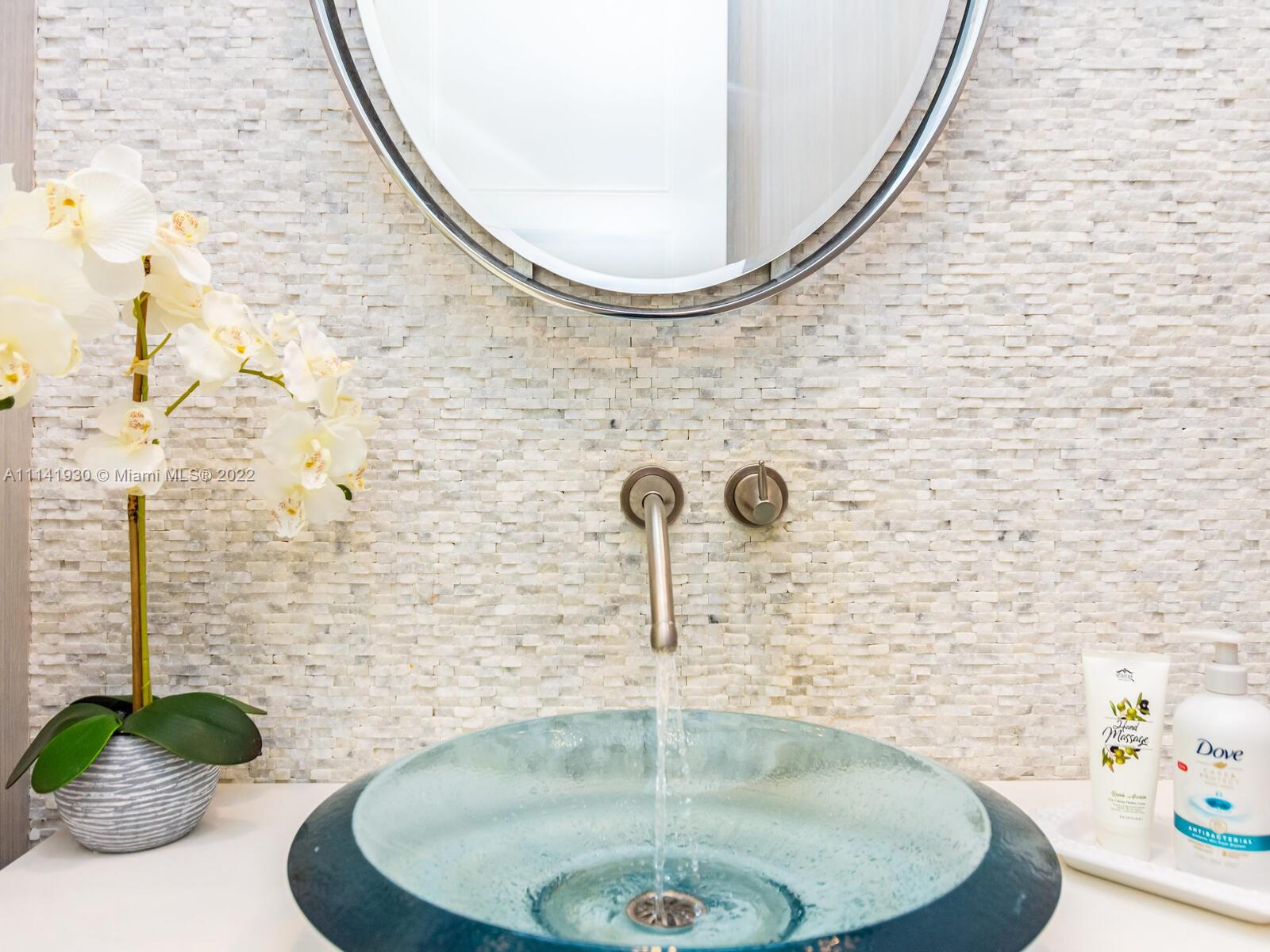 COLLINS ACRES - Residential