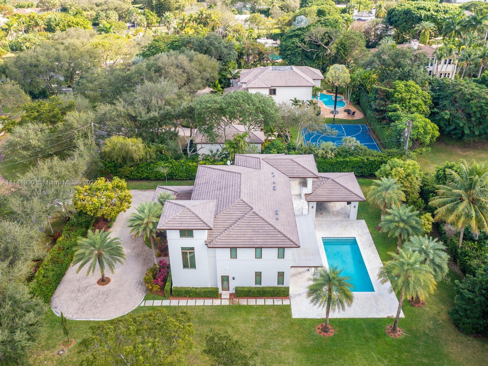 COLLINS ACRES - Residential