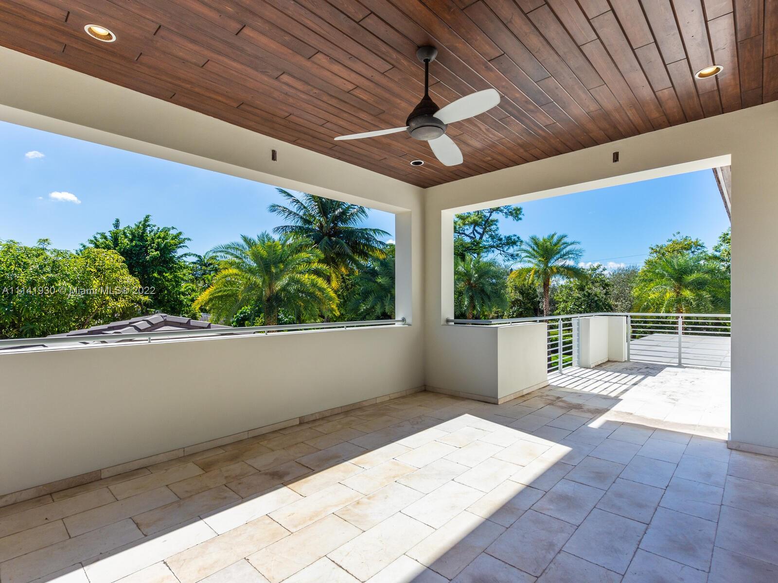 COLLINS ACRES - Residential