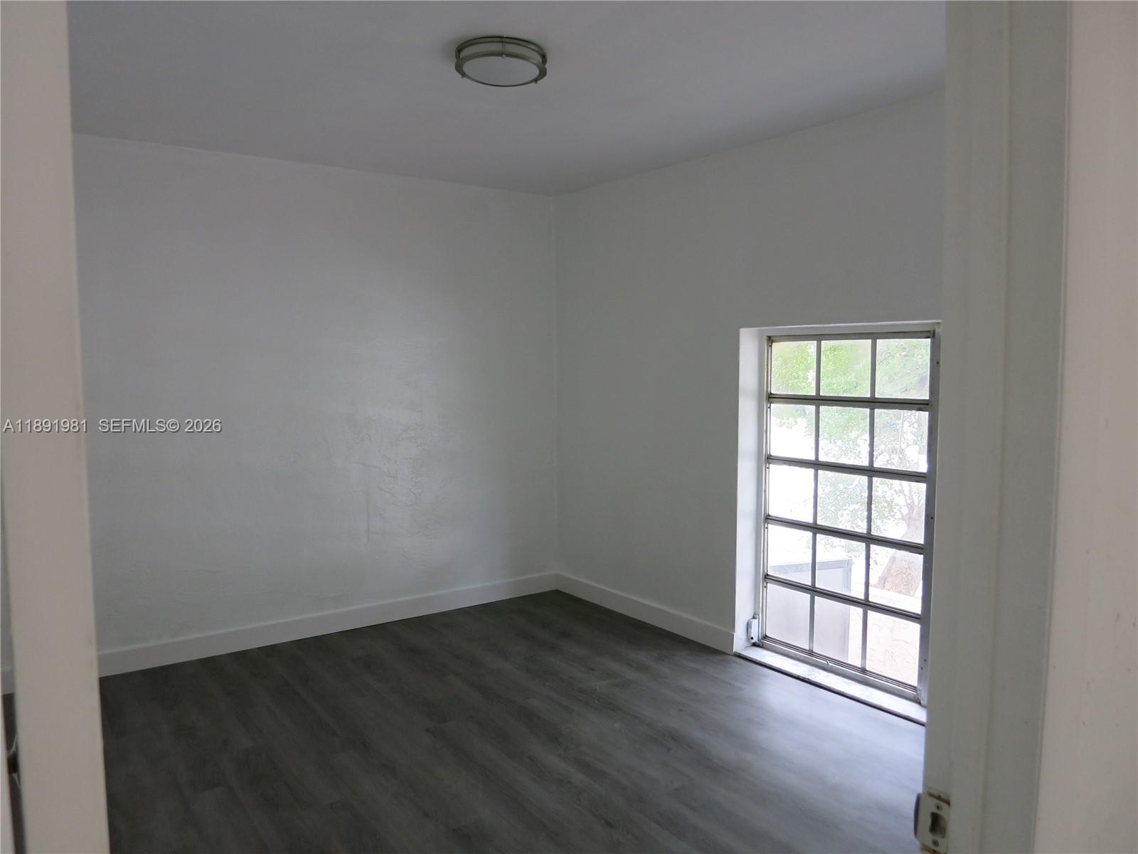 CASTLE APTS CONDO - Residential