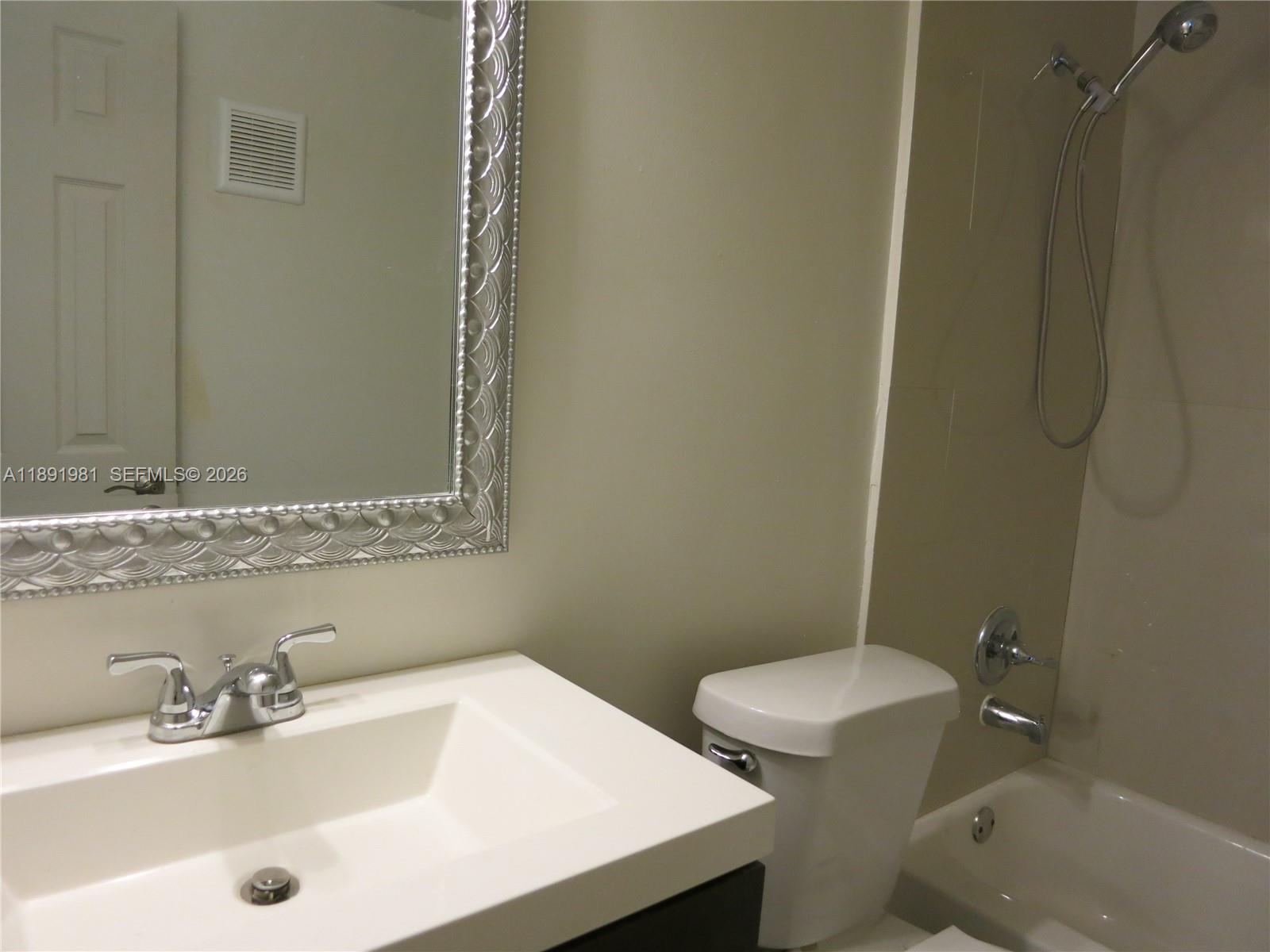 CASTLE APTS CONDO - Residential