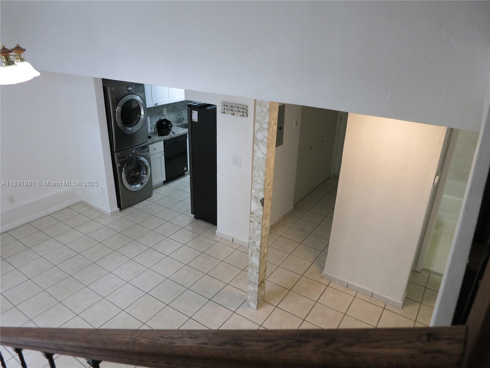 CASTLE APTS CONDO - Residential