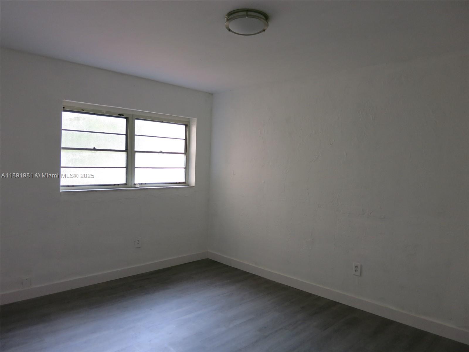 CASTLE APTS CONDO - Residential