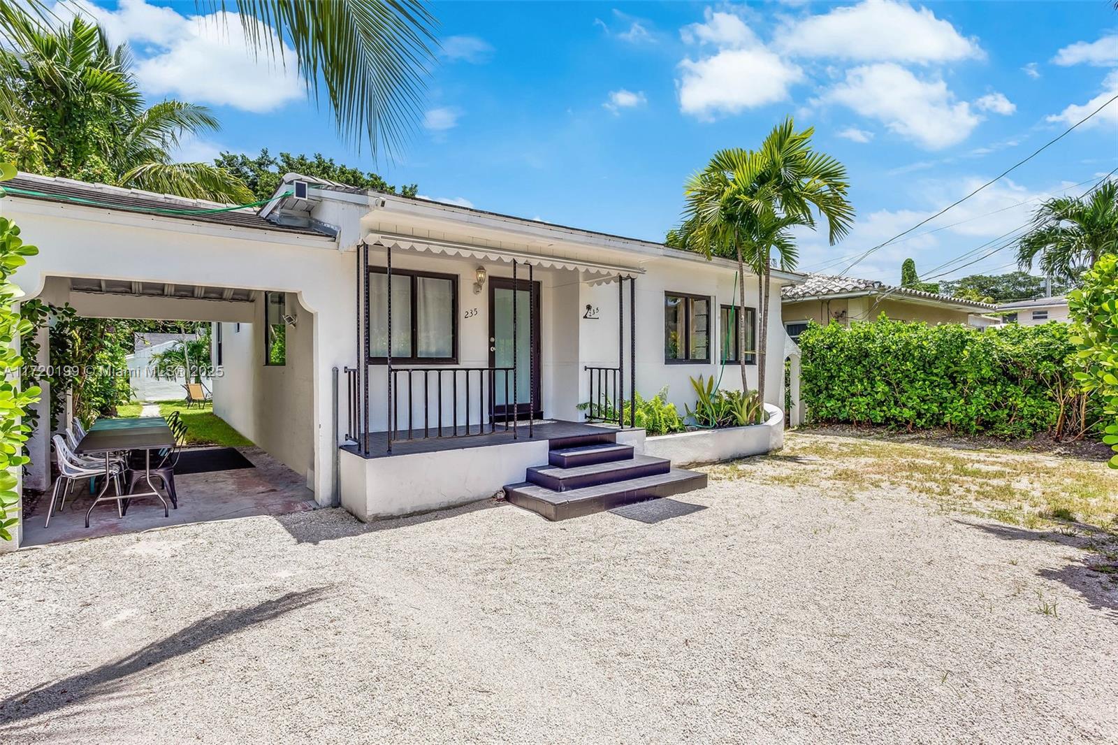 235 NW 50th St