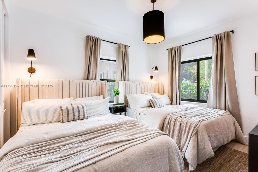 RAILWAY SHOPS ADDN 2ND AM - Residential Lease