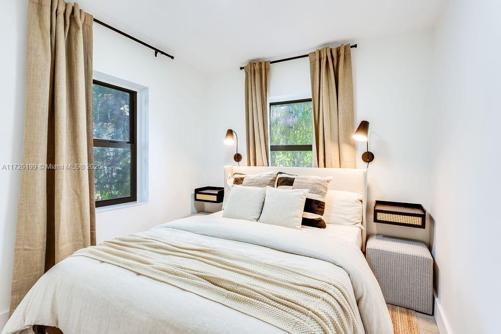 RAILWAY SHOPS ADDN 2ND AM - Residential Lease